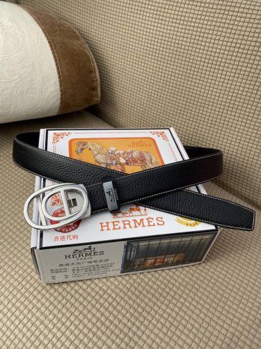 品名：爱马仕.HermèS 原单自动带 材质：原单牛皮腰带 百分百头层牛皮腰带保证真皮，24K纯钢扣，专柜原单品质、做工精细，时尚大牌，送人自用首选 包装： 请