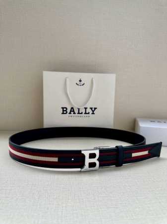 bally(巴利) 专柜新款 男士休闲布配皮双用腰带 宽3.4Cm这款帆布腰带饰以蓝色和奶油色迷幻火车条纹，搭配蓝色皮表面，B字 搭扣更显纤细，采用钛金属色调亮 - 点击图像关闭