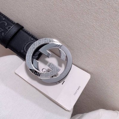 特 Gucci专柜同款 进口牛皮g家专用进口底衬里 搭配纯铜五金带扣，纯进口机械车线，工艺精细宽度40Mm