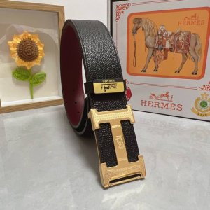 品名：爱马仕.Hermès 原单 材质：原单牛皮腰带 百分百头层牛皮腰带保证真皮，24K纯钢扣，专柜原单品质、做工精细，时尚大牌，送人自用首选 包装： 请认准如