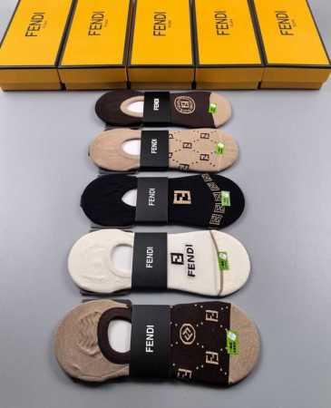 特 Fendi 芬迪Ff新品女款隐形袜子一体机无骨缝合袜子 一盒五双 提花经典标志，纯棉材质，超舒适超美腻大牌出街，潮人必备超好搭 - 点击图像关闭