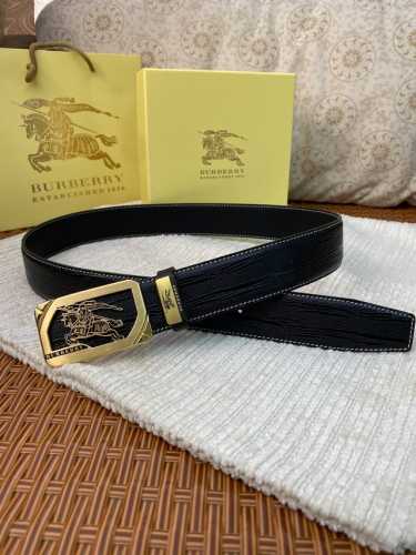 品名：巴宝莉C原单 材质：原单牛皮腰带 百分百头层牛皮腰带保证真皮，24K纯钢扣，专柜原单品质、做工精细，时尚大牌，送人自用首选 包装： 请认准如图专柜包装赠送