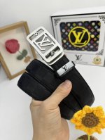 品名：LV..路易..威登自动带 材质：原单牛皮腰带 百分百头层牛皮腰带保证真皮，24K纯钢扣，专柜原单品质、做工精细，时尚大牌，送人自用首选 包装： 请认准如