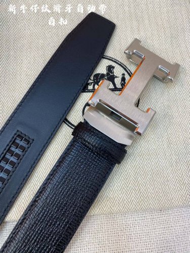 Hermes男士自动腰带- 宽度35Mm 316精品钢扣 精工打造 手感柔软 可以裁剪