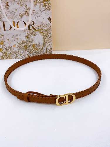 Dior 20 毫米黑色光滑牛皮 Saddle Belt Montaigne Star Cd 腰带扣 内侧饰以 Christian Dior paris 标志