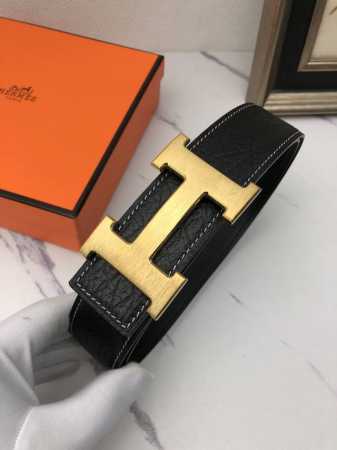 爱玛仕：原单头层牛皮牛颈纹面，内衬头层牛皮底.正反两面可用.搭配原单扣，原产皮料定制，专柜宽度3.8 - 点击图像关闭