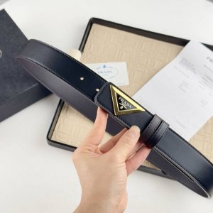 男士普拉达、柔软细腻，百搭大方，宽3.5Cm 、 官网同步，纯铜材质