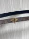 2.0宽，当季新款，双面腰带一面进口牛皮，另一面进口帆布印花，搭配精品四心口，做工精细，实物实拍，是女神的必备之一。