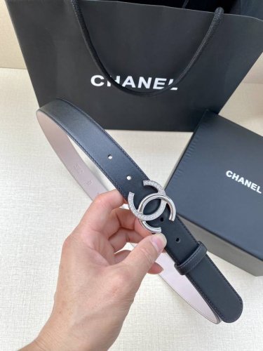 宽度3.0Cm Chanel 香奈儿 女士经典款腰带皮带新款光滑内衬磨砂牛皮银色 镶钻精品钢扣