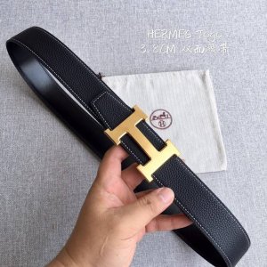 特 爱 马 仕 专柜在售爆款 感谢客户反馈实拍图，顶级货 自己看细节 3.8Cm都有货 码数齐