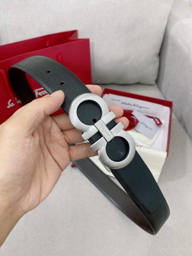 特 Ferragamo 官网同步更新，代购原单腰带，进口头层牛皮搭配真空电镀精品扣支持NFC防伪验证，时尚百搭，宽度3.5cm.