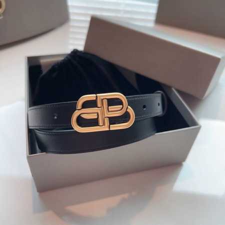 Balenciaga 名款平纹腰带！！腰带头是纯铜，表面是鎏金的工艺，不会是闪烁的金光，应该说是雅致的纯铜扣扣头，入手单品推荐2.0Cm - 点击图像关闭