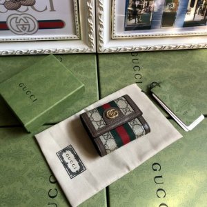 顶配版 配绿盒包装G家顶级货品 ！原单品质，实物实拍！G的标志最早在20世纪70年代使用，它是古驰原设计从1930年代演变而来的，从那以后，它就成了古驰传统的象