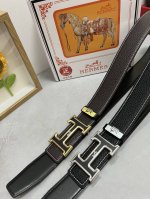 品名：爱马仕.Hermès 原单 材质：原单牛皮腰带 百分百头层牛皮腰带保证真皮，24K纯钢扣，专柜原单品质、做工精细，时尚大牌，送人自用首选 包装： 请认准如