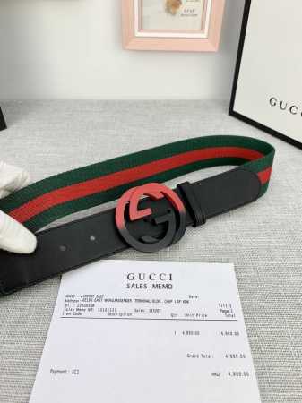 宽度4.0Cm G U C C I 经典帆布织带腰带 头尾用采头层小皮牛的点缀 配以织纹质皮滚边和原单钢扣。夏季男百女搭款 上身效超果级棒 - 点击图像关闭