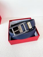 品名 卡地亚 Cartier 原单 腰带 皮带 型号 针扣 原版经典针式扣头 实物拍摄 双面头层牛皮 材料 百分百头层牛皮 保证真皮 双面可用专柜同等质量 原版
