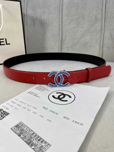 特 宽度3.0Cm Chanel 香奈儿 女士腰带皮带新款柔软的进口小牛皮金 银色方钻金属钢扣。