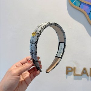 配包装 Gucci古奇 网红经典新款布艺发箍，女神必备单品头箍，非常百搭，时尚潮流款！