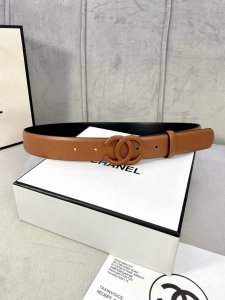 特 宽度3.0Cm Chanel 香奈儿 女士腰带 小牛皮 支持nfc芯片官方网站链接扫码验证、经典扣头 内侧cnc走光处理 边角手感圆润配有烤漆金属钢扣。