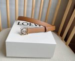 Loewe 罗意威 专柜最新同款腰带 平纹牛皮革腰带 配有loewe Anagram针扣 卓越的工艺 个性的造型 精美的材质 宽:2.0Cm