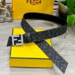 Fendi 芬迪 专柜同款 宽4.0Cm 双环正反用腰带 Ff按钉搭扣 双色cuoio Romano皮革材质 反面面料带有烟草黄和黑色ff图案 黑色珐琅金属饰面