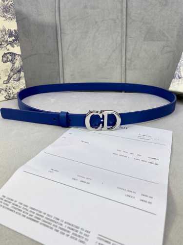 宽度2.0Cm Dior 迪奧 爆款平面無線帶身 Saddle进口小牛皮带身 金属“Cd”标志 採用進口雙面頭層牛皮