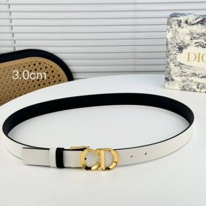 Dior 24早春新款 C D搭扣黄铜腰带扣，小牛皮腰带 双面佩戴 经典永存 3Cm