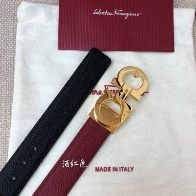 Ferragamo 25Mm金属Gancio双扣，女士双面牛皮，质感十足 独特复古风格 时髦中带着随性和酷感 .支持芯片扫码