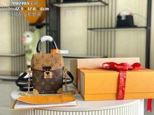 特级配全套包装 变码芯片 特级全钢五金 原厂皮 M82465 老花 皮料是意大利A级皮料是在于品质、五金、面料、手工、油边、A级出品、图片跟产品一致丶配全套包装