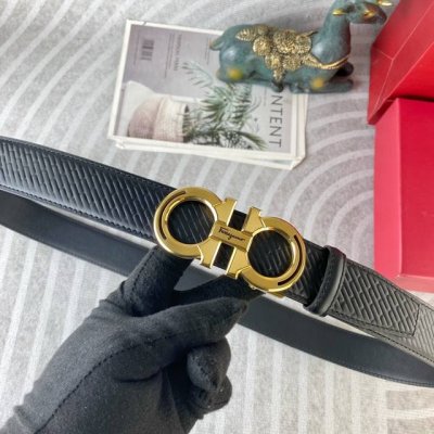 菲拉格慕 特种皮腰带自动带系列 ，原厂五金精品不锈钢扣，手感柔软舒适 宽3.5Cm。