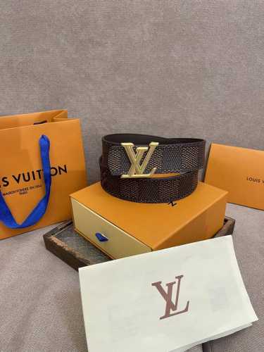 Lv.路易威登 全套包装 宽度 40Mm宽度 正品一体铸造五金钢扣 原厂皮料 双面原厂定制进口面料 可送礼自用不错选择