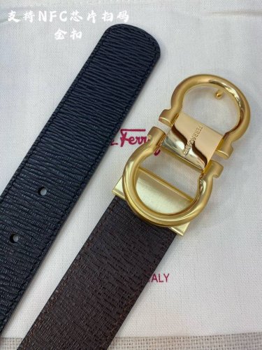 Ferragamo.菲拉格慕 全套包装 宽度3.5Cm 高级定制款男士皮带 双面进口牛皮 可双面使用 自行选择搭配 真材实料 很有质感 时尚经典不失风范 搭配精