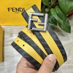 图片包装＋10 Fendi 芬迪 专柜同款 宽4.0Cm 双环正反用腰带 F按钉搭扣 黑色Cuoio Romano皮革材质 反面面料带有烟草黄和黑色Ff图案 黑