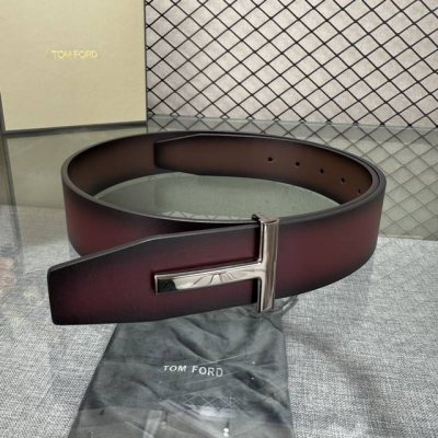 汤姆福特最新网红爆款双面头层牛皮专柜同步3.8宽新款上市了，原版牛皮，搭配铜扣，优雅，大方用的方便。谢谢你转载。