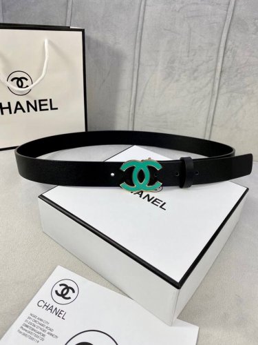 宽度3.0Cm Chanel 香奈儿 女士腰带皮带新款柔软的进口小牛皮金 银色磨胶金属钢扣。