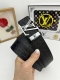 品名：Lv..路易..威登原单 材质：原单牛皮腰带 百分百头层牛皮腰带保证真皮，24K纯钢扣，专柜原单品质、做工精细，时尚大牌，送人自用首选 包装： 请认准如图