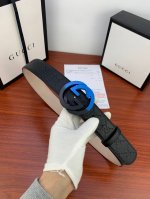 Gucci 經典款g家大花面带身 搭配新款烤漆钢扣採用精挑細選進口頂級牛皮，手感柔軟細膩！帶身寬度4.0Cm