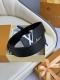 特 Lv 奢华款现代 饰以雅致大方的标志性 柔软结实的皮带 可搭配从礼服到休闲装各种服饰 宽度4.0Cm