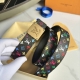 特 驢家女士腰帶 寬度3Cm 聯名小花系列 全新風格定制帆布面料襯托細膩的進口彩色小牛皮 搭配新款字母搭扣 經典百搭款