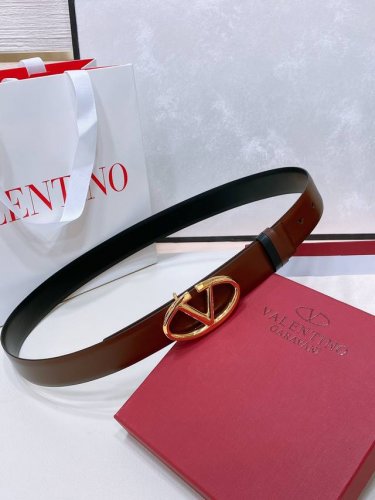 特 VALENTINO GARAVANI VLOGO SIGNATURE 可双面佩戴水钻 亮面小牛皮腰带 -VLOGO SIGNATURE搭扣，饰以施华洛世奇钻