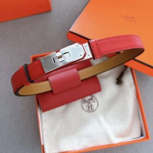 特 Hermes爱马仕专柜同步 女士Kelly腰带 可当裙带也当腰带 宽1.7Cm 双面头层原版牛皮 正品开模不锈钢五金扣 精致 高贵 奢华有品味 长短可自行调