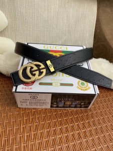 品名：古奇.Gu...Ci 原单 材质：原单牛皮腰带 百分百头层牛皮腰带保证真皮，24K纯钢扣，专柜原单品质、做工精细，时尚大牌，送人自用首选 包装： 请认准如