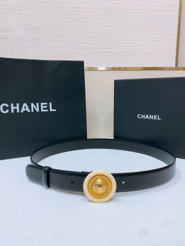 Chanel经典双C皮带腰带 Logo扣搭配进口小羊皮带身，质感满分，简直身春日里的点睛之笔，皮带直径3.0Cm