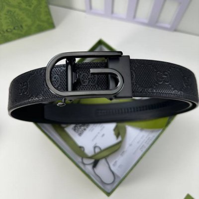 品牌：古奇新款进口3. 5自动扣双面头层小牛皮，手感细腻柔软。搭配纯钢自动精品钢扣，男士必备！宽度： 3.5Cm自动钢扣头层牛皮皮带
