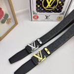 品名：Lv..路易..威登原单 材质：原单牛皮腰带 百分百头层牛皮腰带保证真皮，24K纯钢扣，专柜原单品质、做工精细，时尚大牌，送人自用首选 包装： 请认准如图