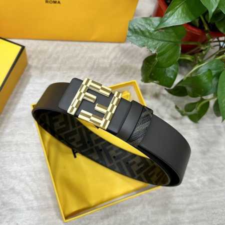 特 P170 Fendi 芬迪 专柜同款 宽4.0Cm 双环正反用腰带 Ff按钉搭扣 咖啡色Cuoio Romano皮革材质 反面面料带有烟草黄和黑色Ff图案 - 点击图像关闭