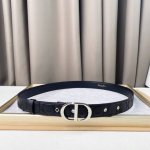 D Ior 23Dior标志经典款. 3.0Cm精品 戴妃格纹腰带 百搭经典！