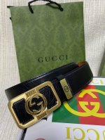 品名：古奇.Gu...Ci 原单 材质：原单牛皮腰带 百分百头层牛皮腰带保证真皮，24K纯钢扣，专柜原单品质、做工精细，时尚大牌，送人自用首选 包装： 请认准如