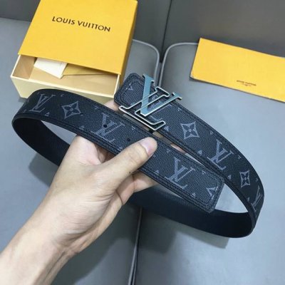 原版包裝 L0Uis Vuitt0N 專櫃最新升級版本 寬度40毫米 精湛工藝定制帆布面料襯托進口荔枝紋小牛皮底 鑲邊工藝更顯優雅 搭配精鋼字母搭扣 經典百搭款