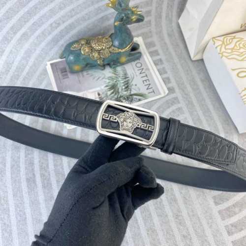 范思哲 特种皮腰带自动带系列 ，原厂五金精品不锈钢扣，手感柔软舒适 宽3.5Cm。